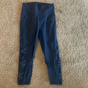 Athleta capris size small